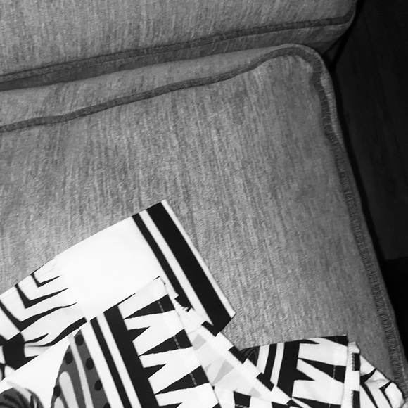 Two piece flower/ Aztec print set white black orange and teal - Picture 5 of 9